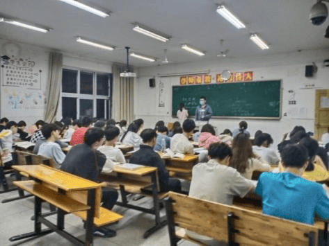 中油资本公布2024年度分配预案 拟10派0.57元