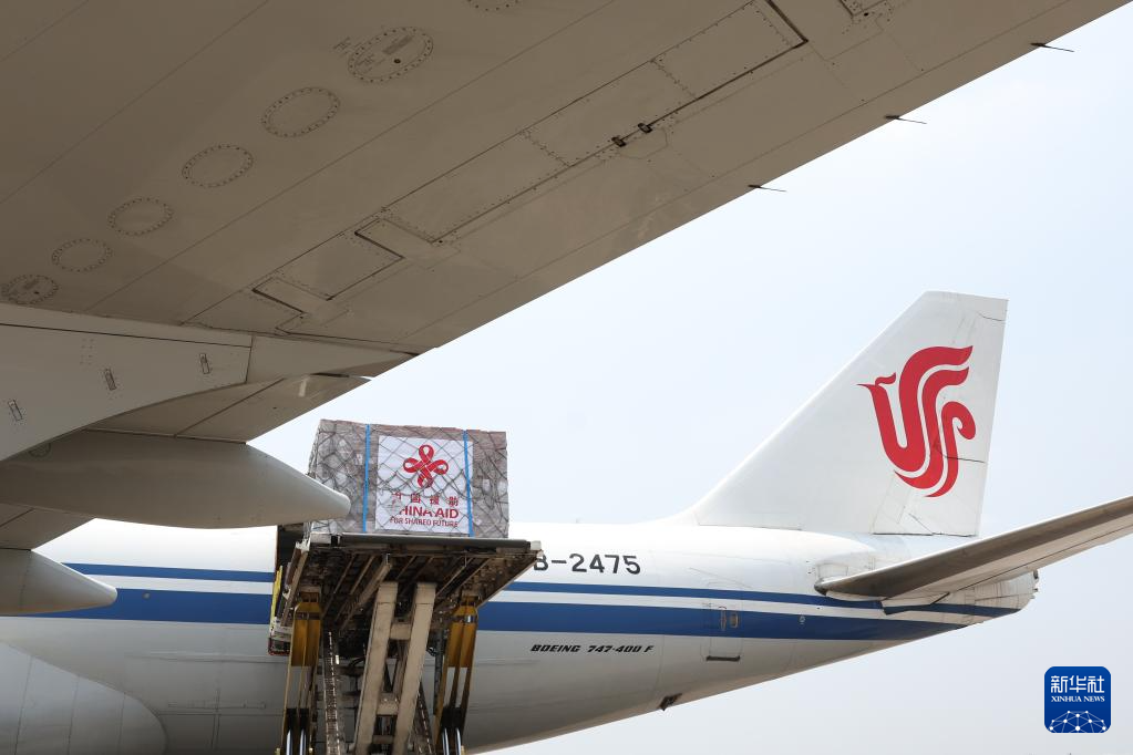 中国政府援助缅甸第二批紧急人道主义地震救灾物资运抵交付