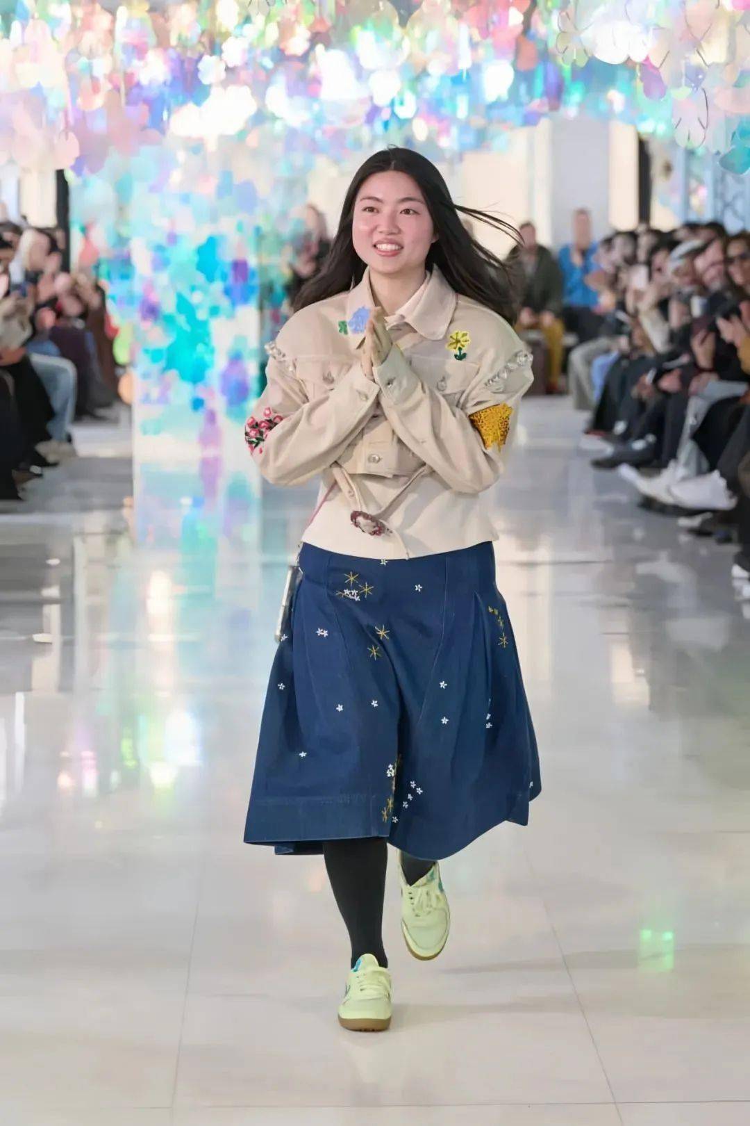 巴拉巴拉童装携手联名SUSAN FANG