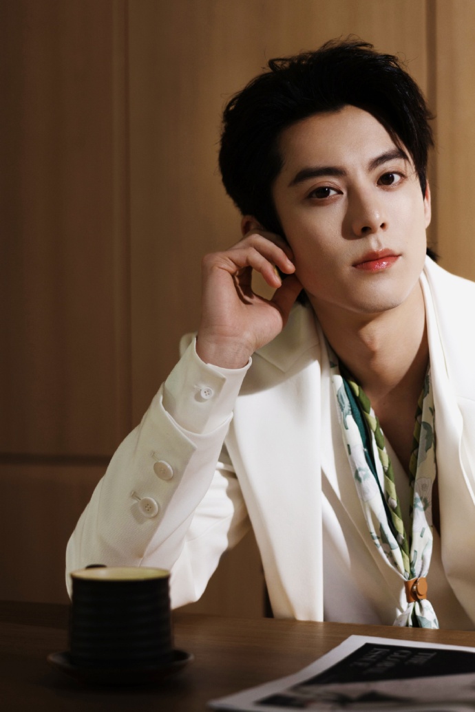 佳得乐品牌全新代言人王鹤棣