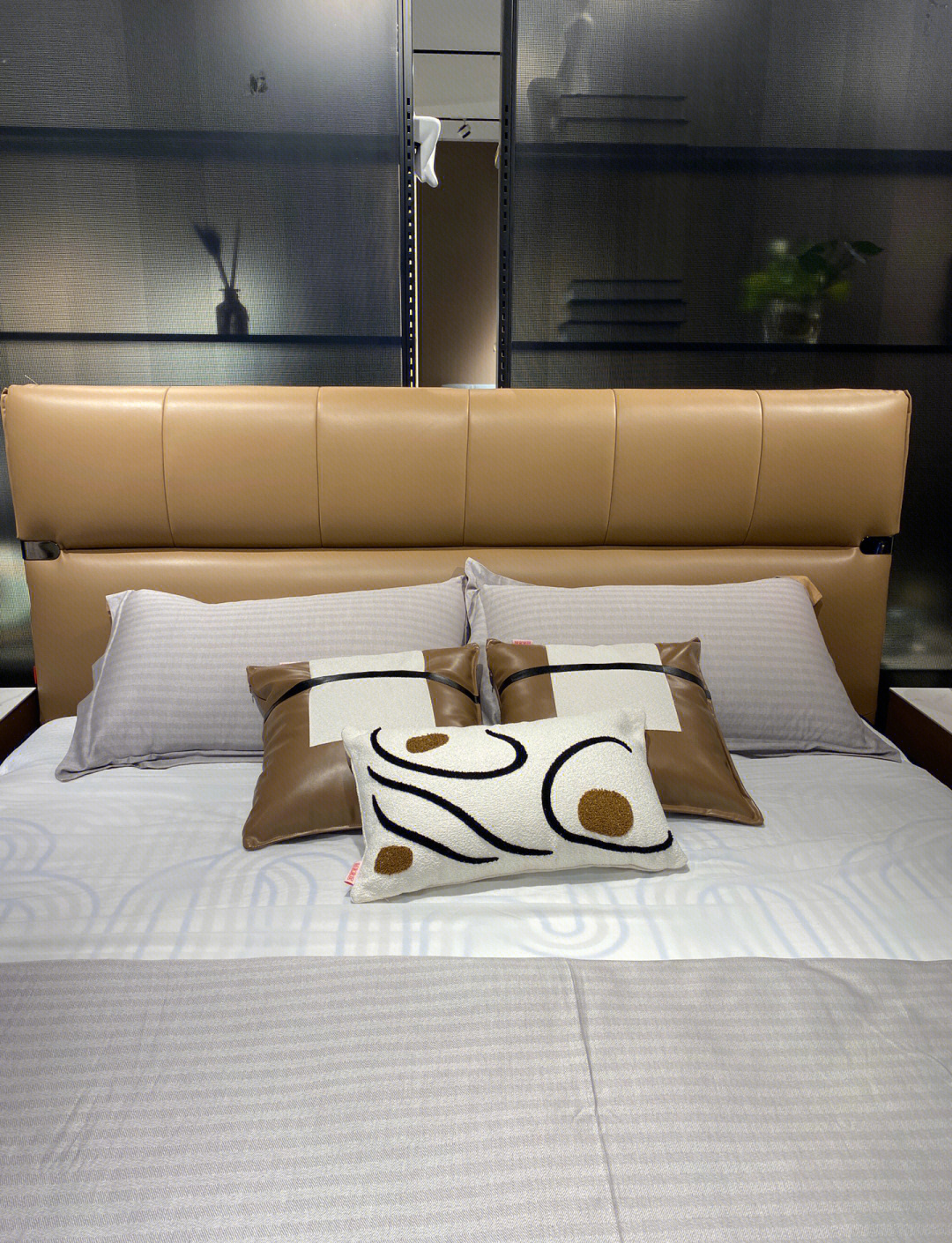 顾家家居获得外观设计专利授权：“茶几（PT3218TD）”