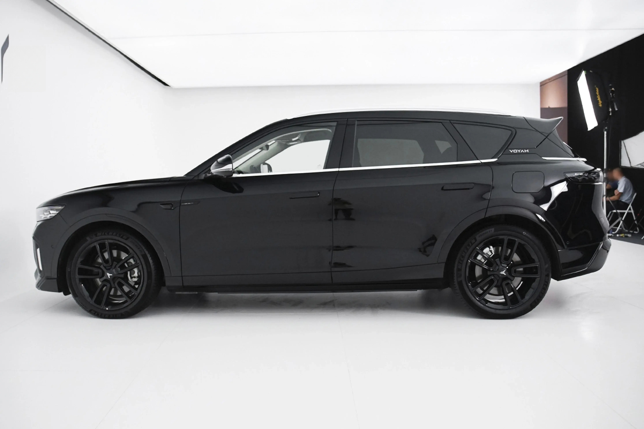 岚图汽车4月销量10019辆 同比增长150%