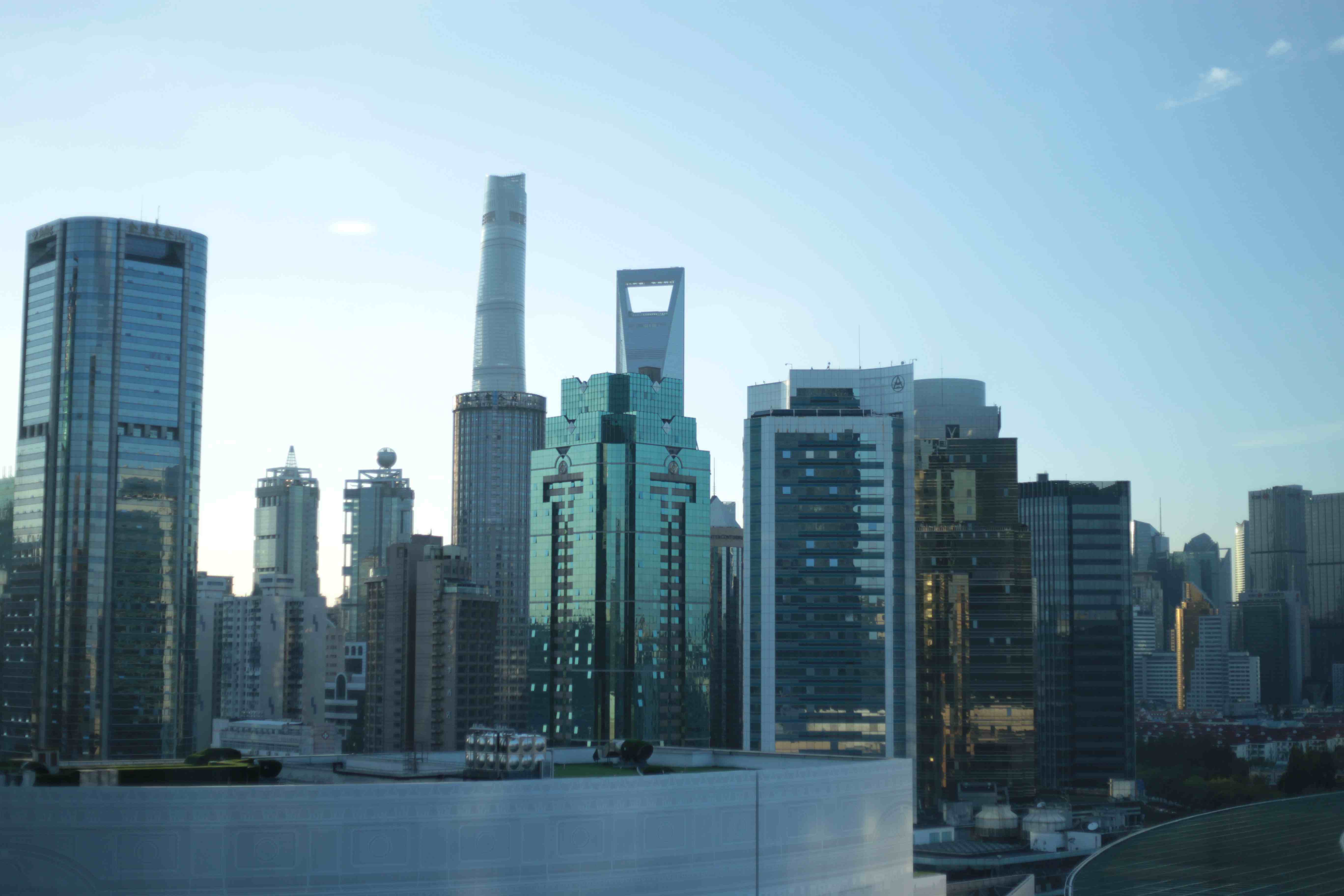 兴业银锡：拟以场外要约收购方式收购大西洋锡业有限公司