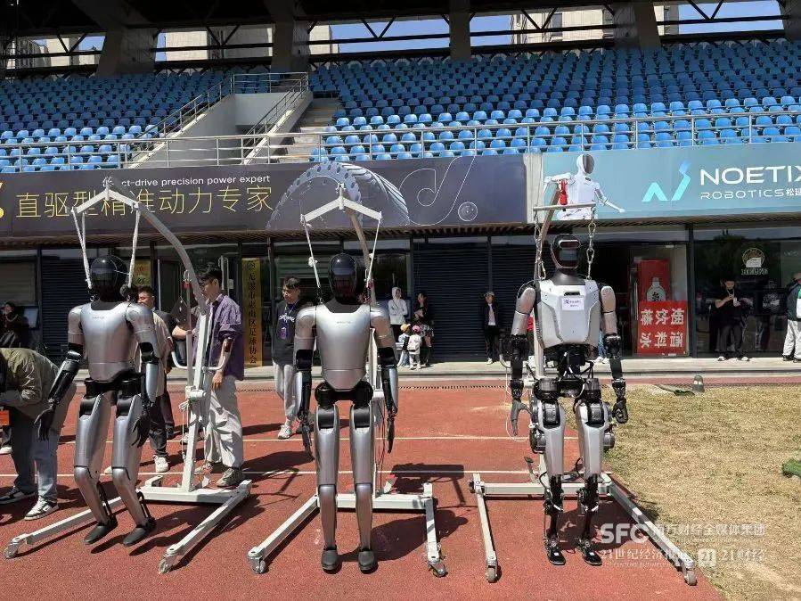 人形机器人运动会来了，均胜电子机器人零部件引发市场关注