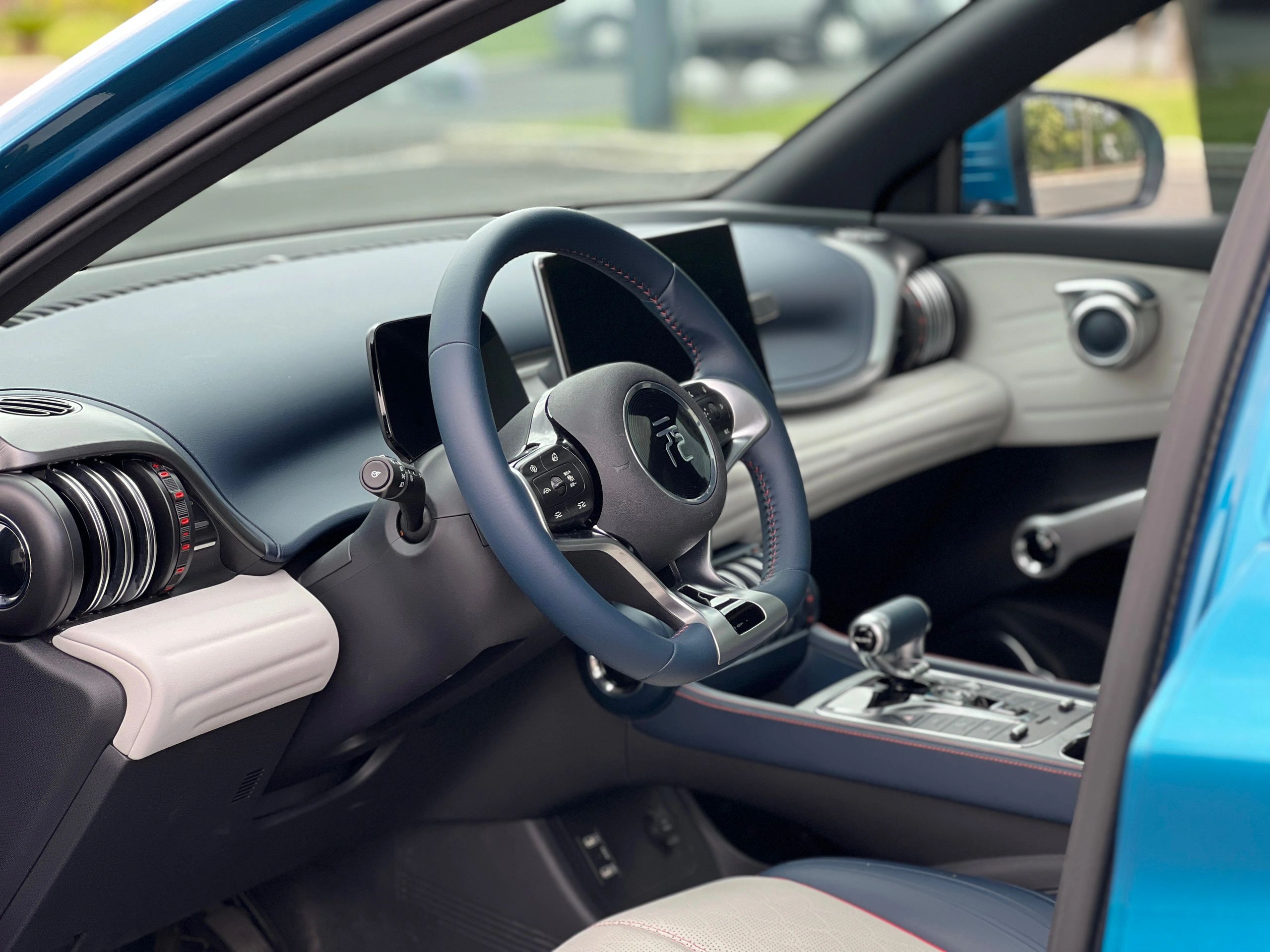 比亚迪获得实用新型专利授权：“转接盒组件、用电设备及车辆”