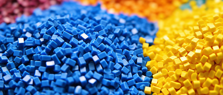 微塑料“入侵”：真相、争议与行动