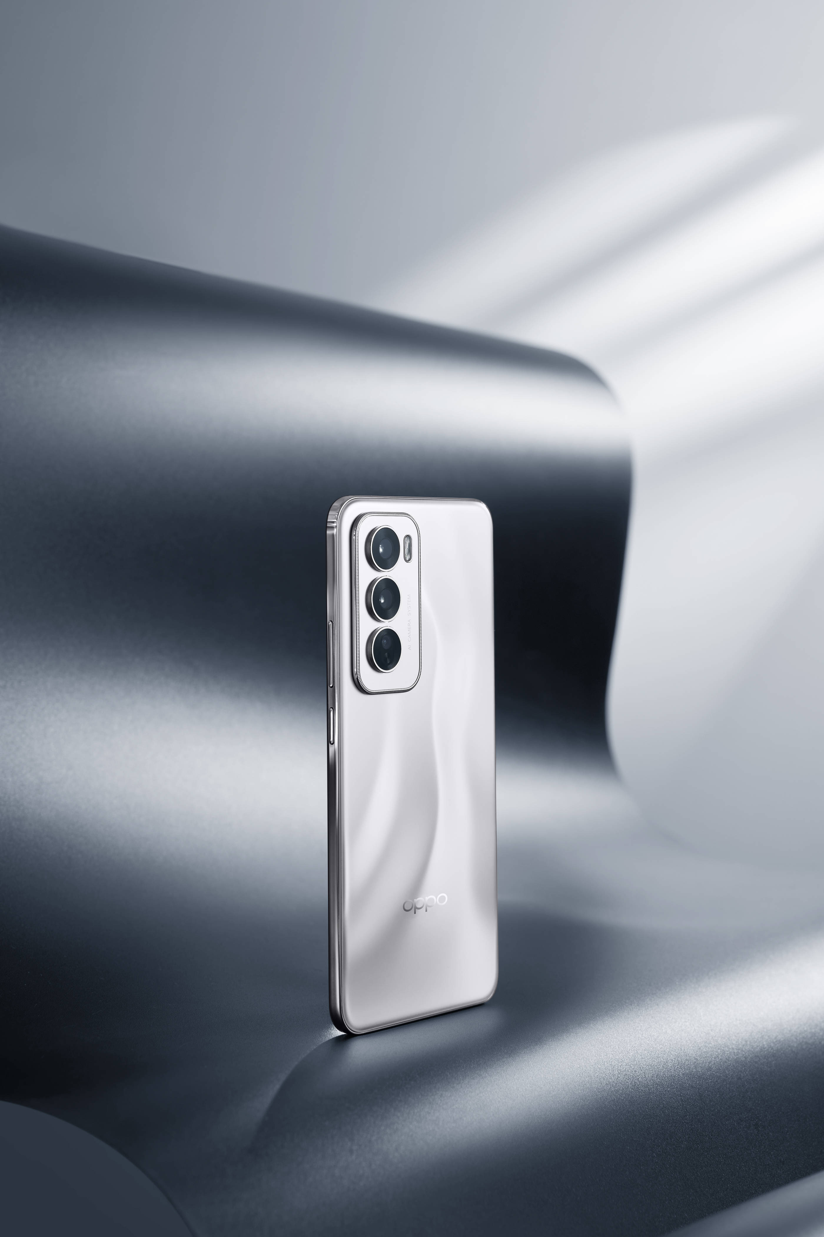 OPPO做了一款直播专用手机