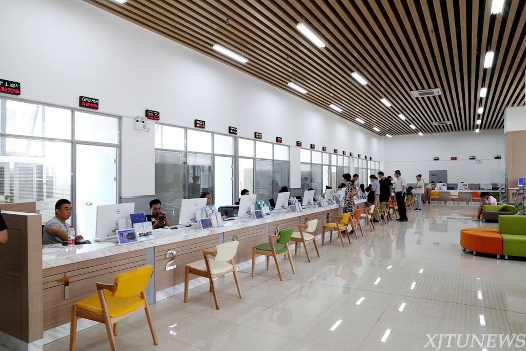 西安银行：副行长管辉、行长助理王星因工作变动辞任