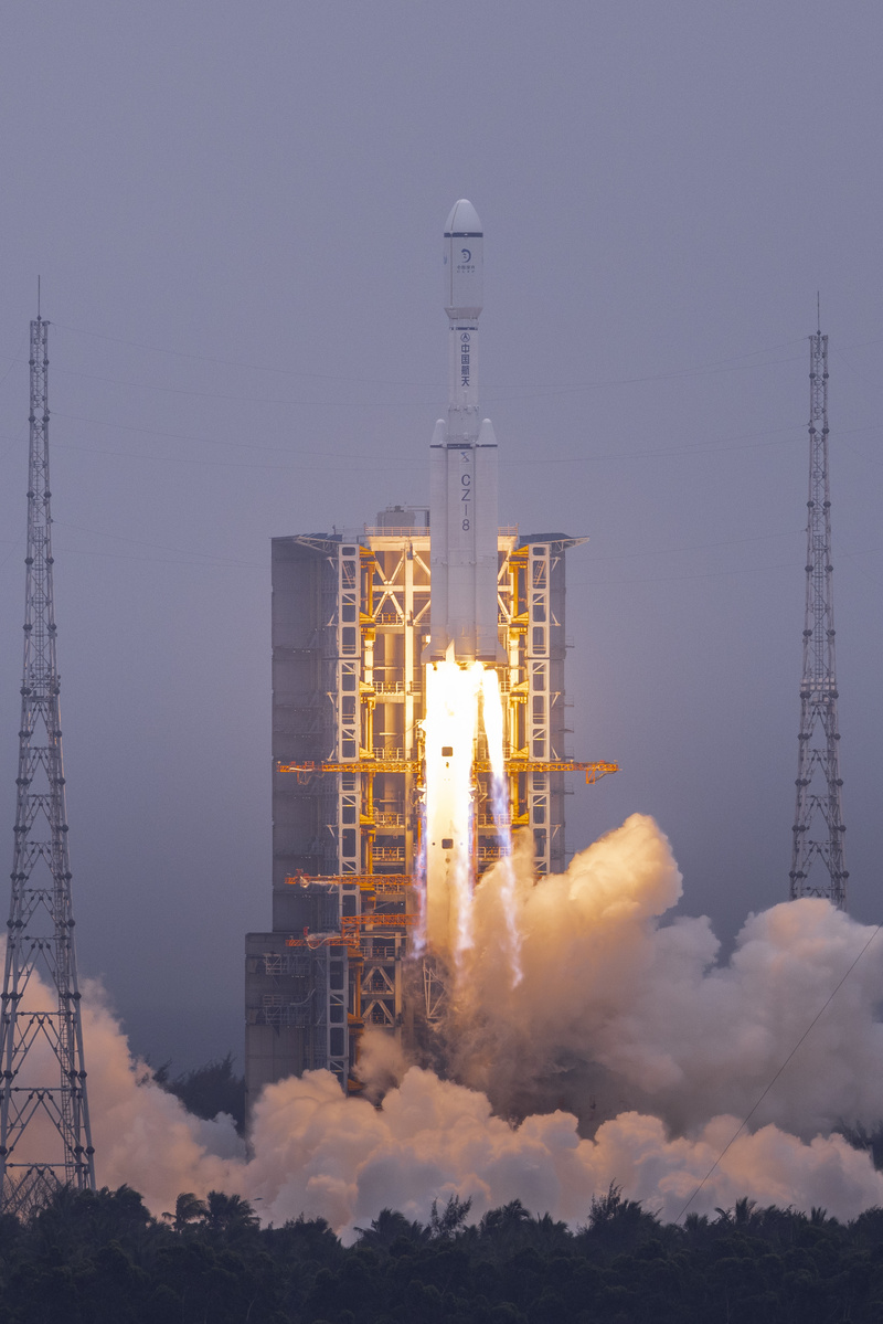 探月工程再传喜讯 鹊桥二号中继星取得阶段性进展