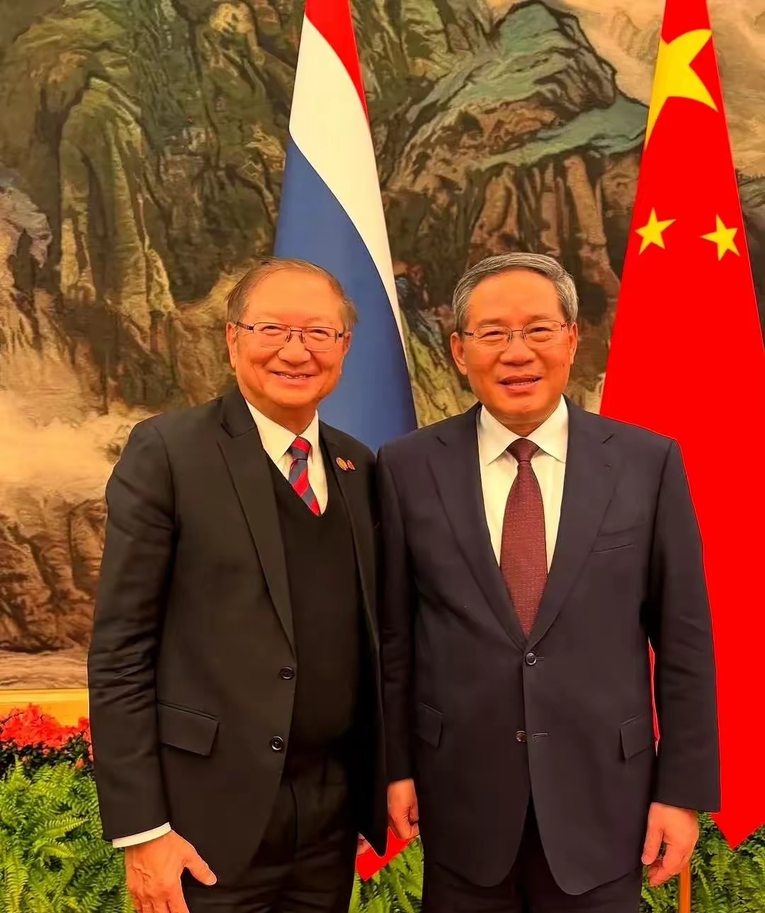 吕瑞浩公参会见非盟委员会伙伴司司长史蒂夫