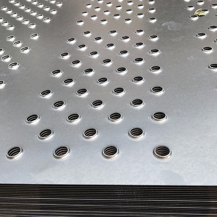 软控股份获得发明专利授权：“成型鼓”