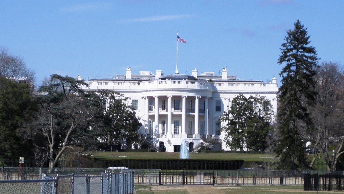 美国白宫，突传大消息！国安委大裁员