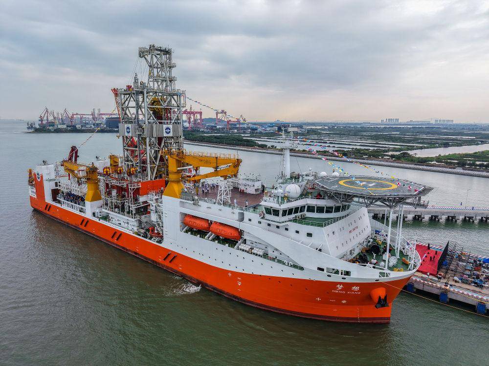 新华鲜报丨向小行星进发！天问二号开启“追星”之旅