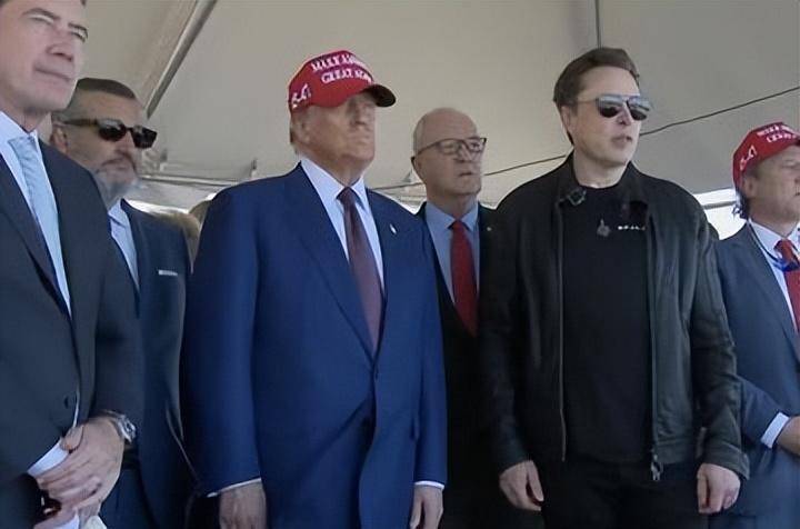 特朗普称将把进口钢铁关税提高至50%；马斯克离任后将成总统顾问；永辉超市及其董事长，被限制高消费；比亚迪回应“汽车圈恒大”丨每经早参