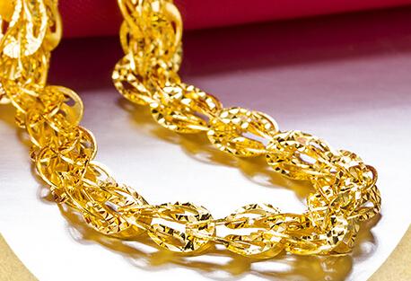 黄金火爆“带旺”铂金？记者实探