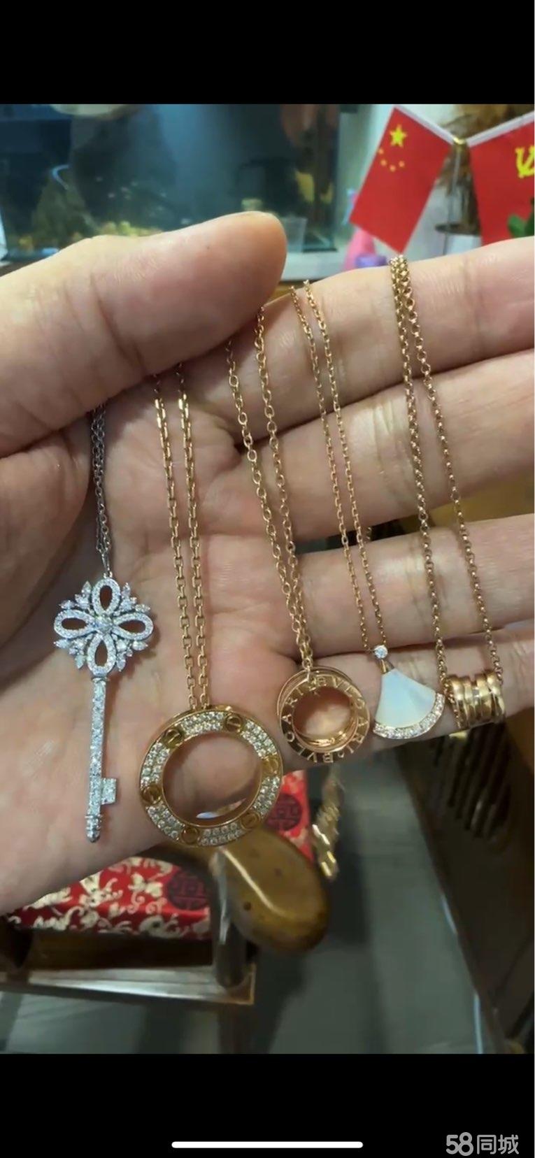 黄金火爆“带旺”铂金？记者实探