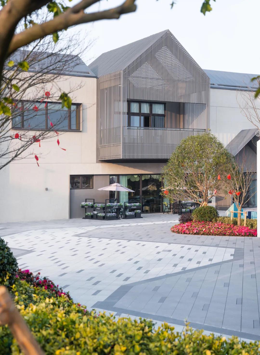 旭辉境内债重组博弈升级：债券持有人首次反对行动受挫