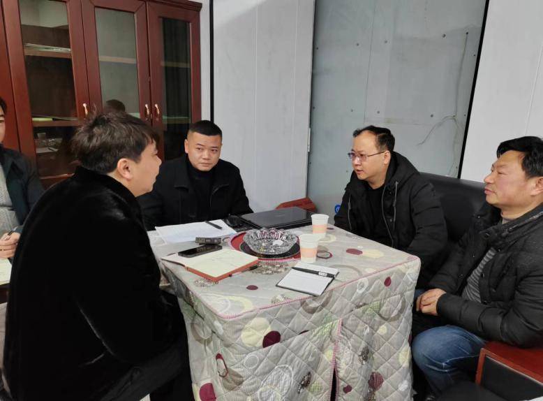 国家统计局局长康义与联合国统计司司长举行视频会议