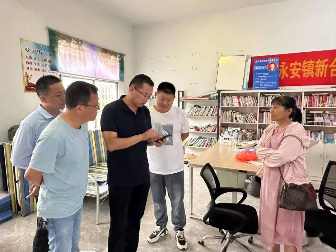 国家统计局局长康义与联合国统计司司长举行视频会议