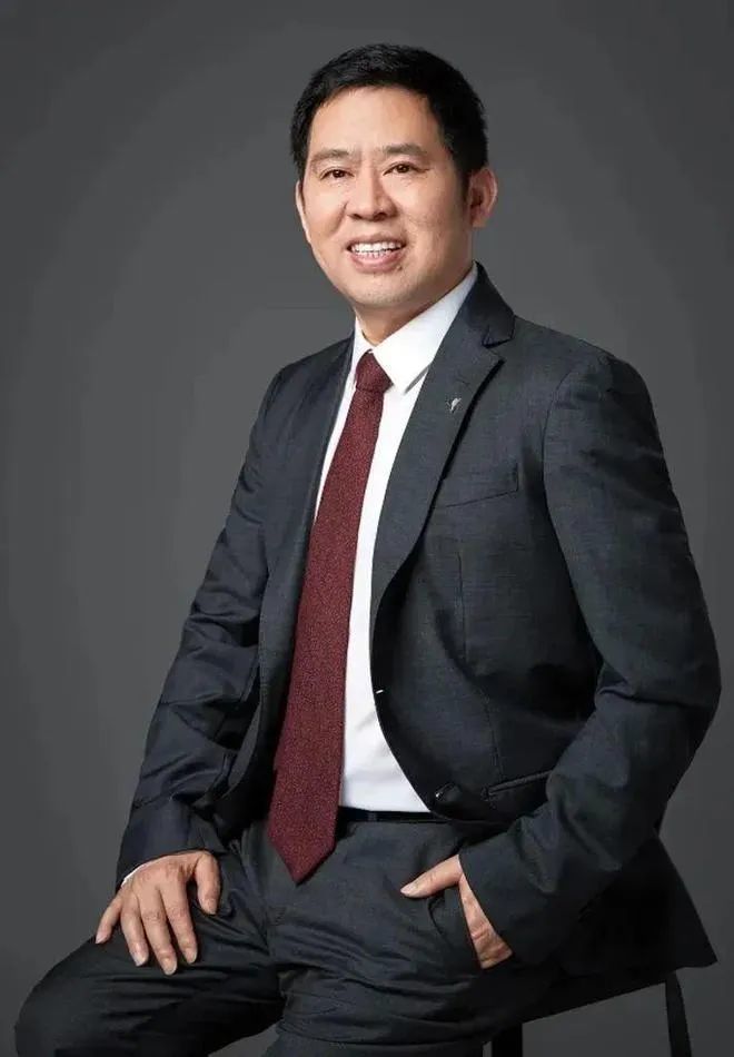 【财闻联播】哪吒汽车正式进入破产重整程序！上海浦东机场海关扣留5961个假泡泡玛特