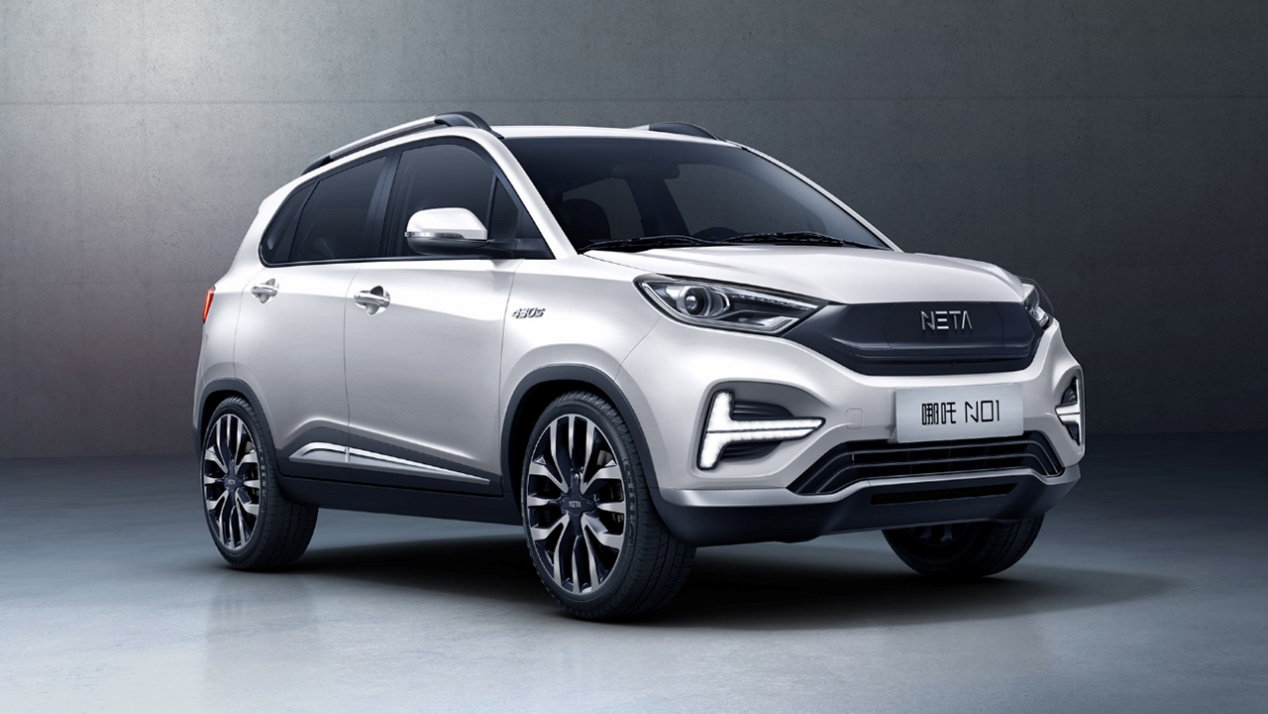 【财闻联播】哪吒汽车正式进入破产重整程序！上海浦东机场海关扣留5961个假泡泡玛特