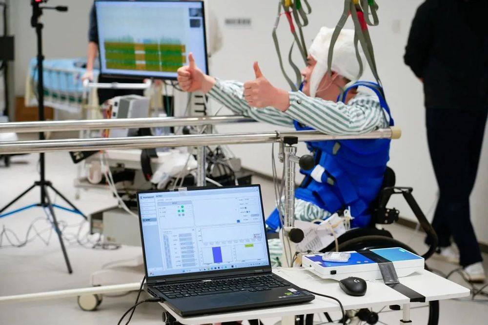 我国首例侵入式脑机接口临床试验成功