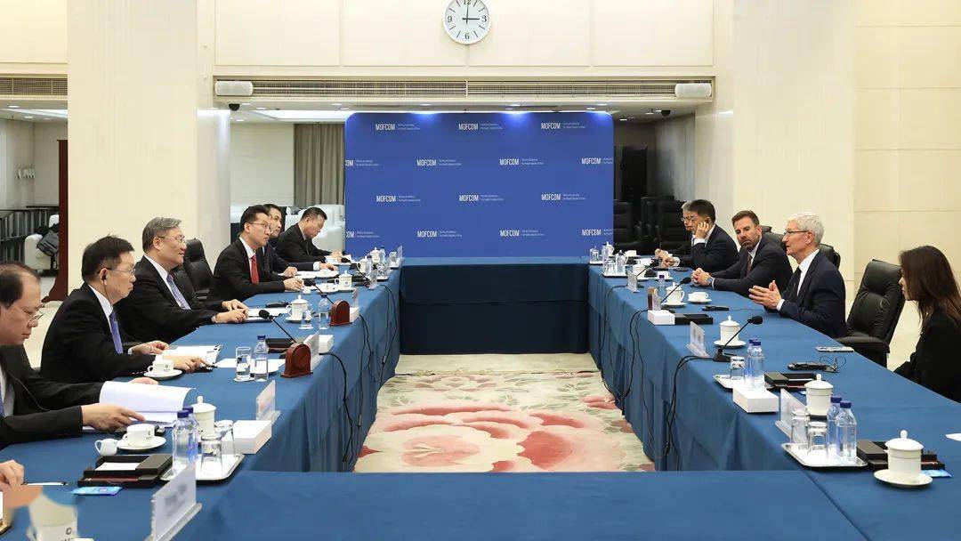 王文涛部长会见世贸组织总干事伊维拉