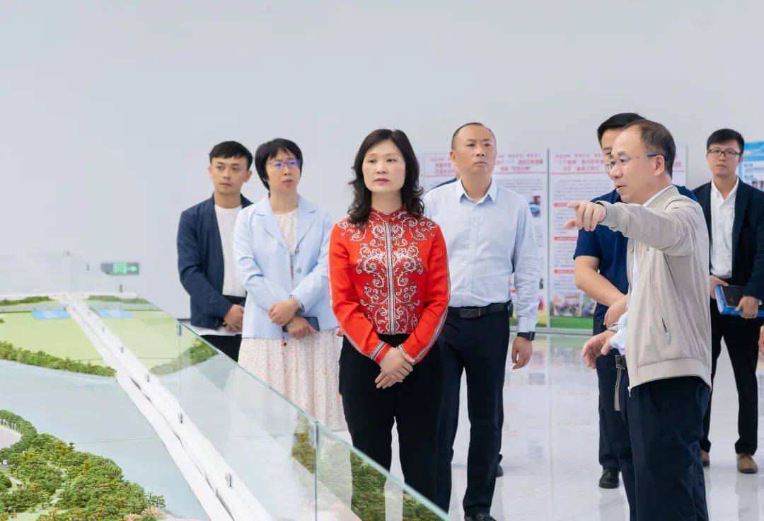 东莞代表团访问民丹岛