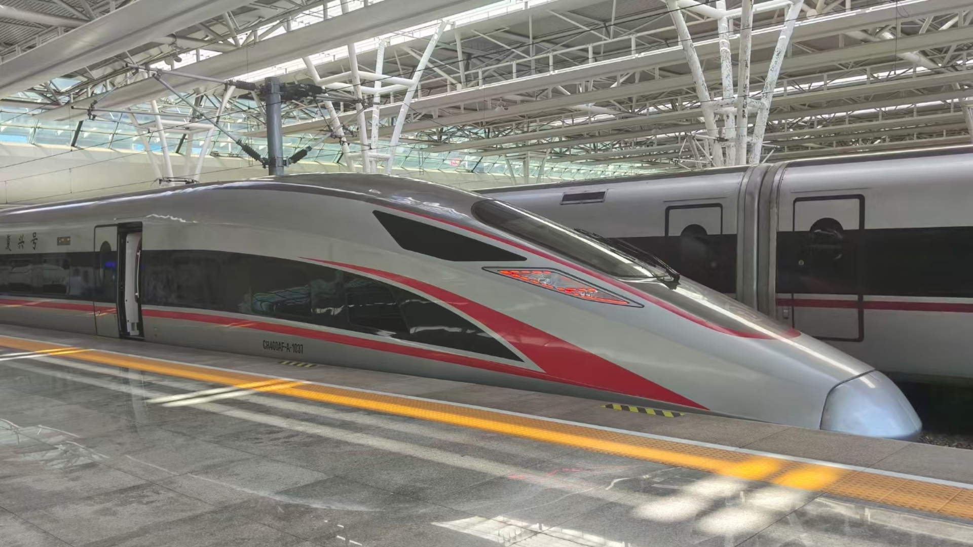 时代电气：2024年公司IGBT一期、二期产线已满载，新建三期宜兴产线设计产能36万片/年