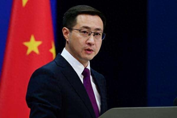 外交部部长助理苗得雨会见联合国全球传播事务副秘书长弗莱明