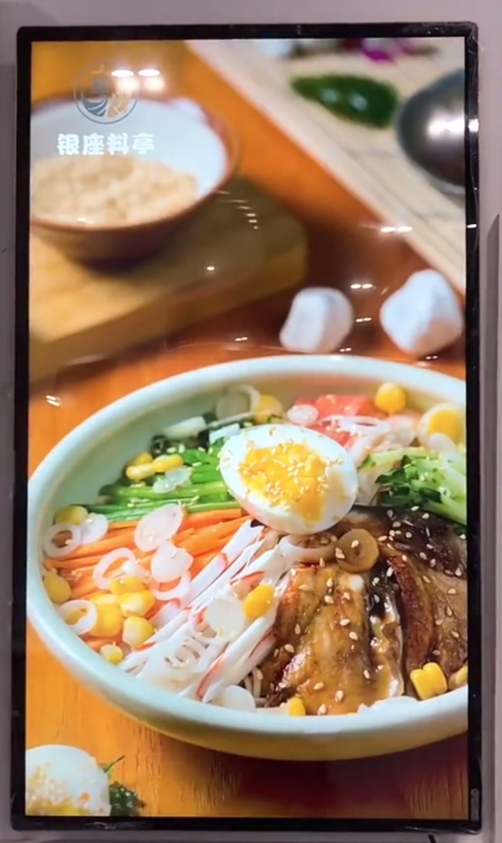 腹背受敌，饿了么被动防守外卖战场，会师淘天加码即时零售尚存挑战