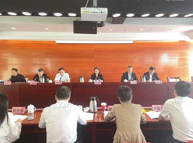 活力中国调研行丨听！松山湖畔创新与产业的交响曲