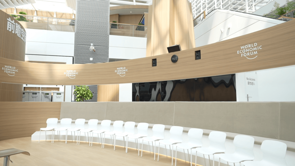 夏季达沃斯论坛｜我在现场，认识了这些“黑科技”朋友