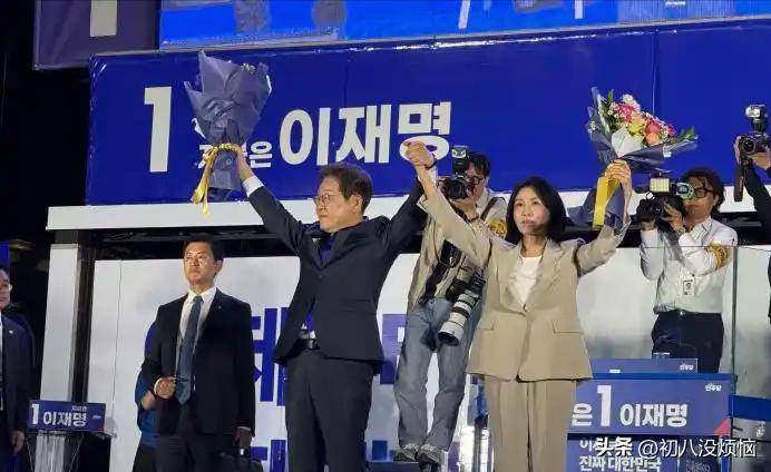 韩美总统通话 预计将加快关税协商进程