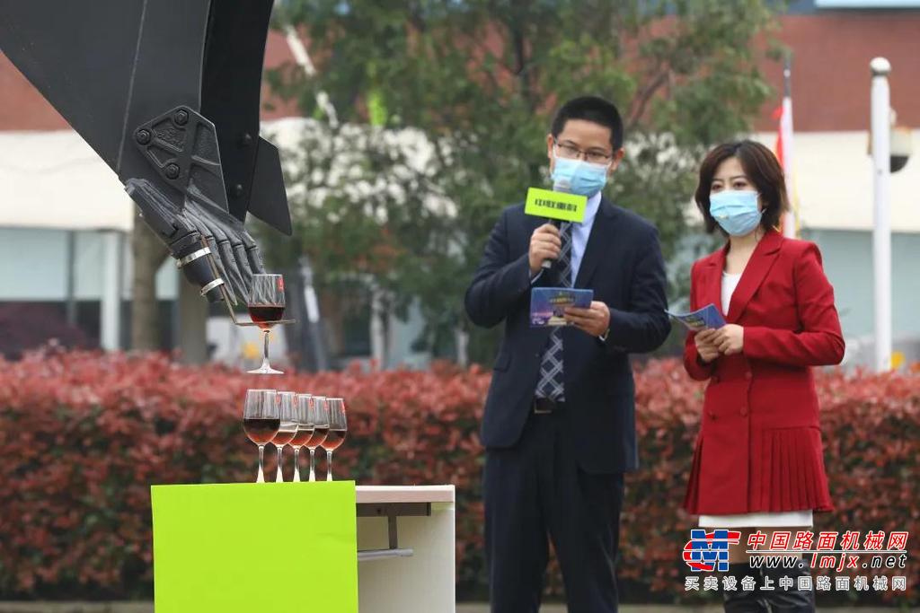 中联重科去年扣非净利负增长，核心产品拖累收入，新增长点尚难挑大梁