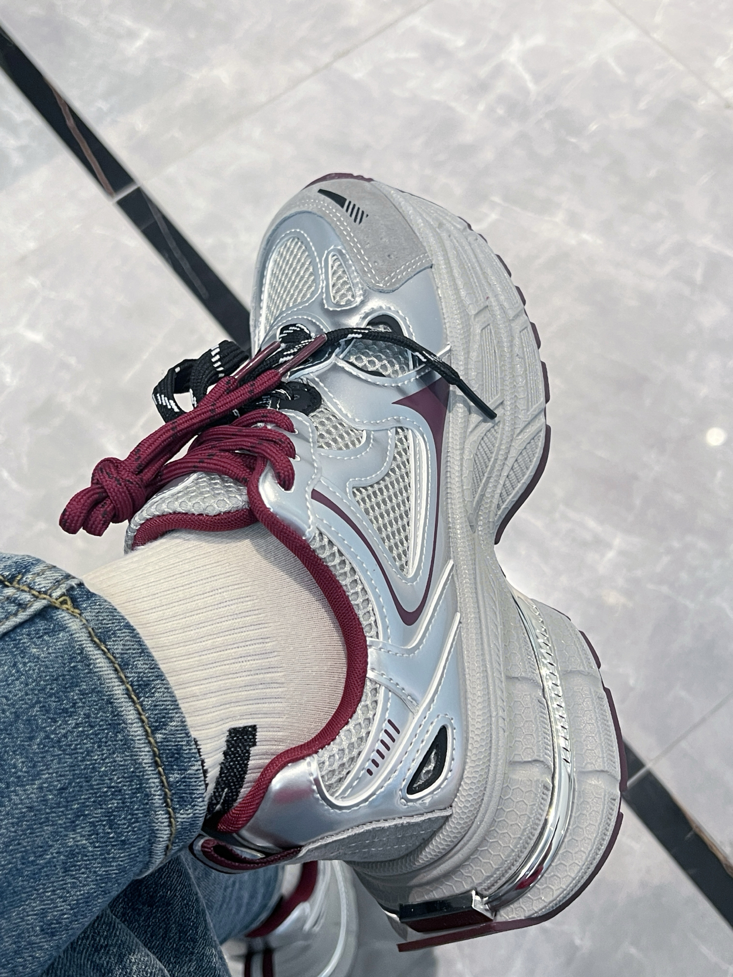 果真“白衣骑士”！这家央企借道可转债，跻身浦发银行前十大股东！