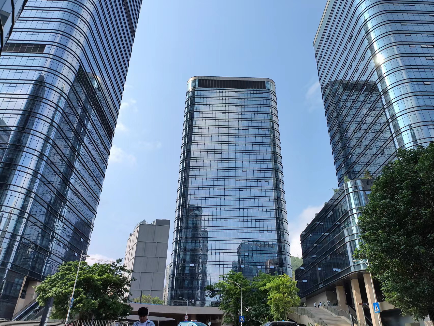 德明利发生2笔大宗交易 合计成交7275.38万元