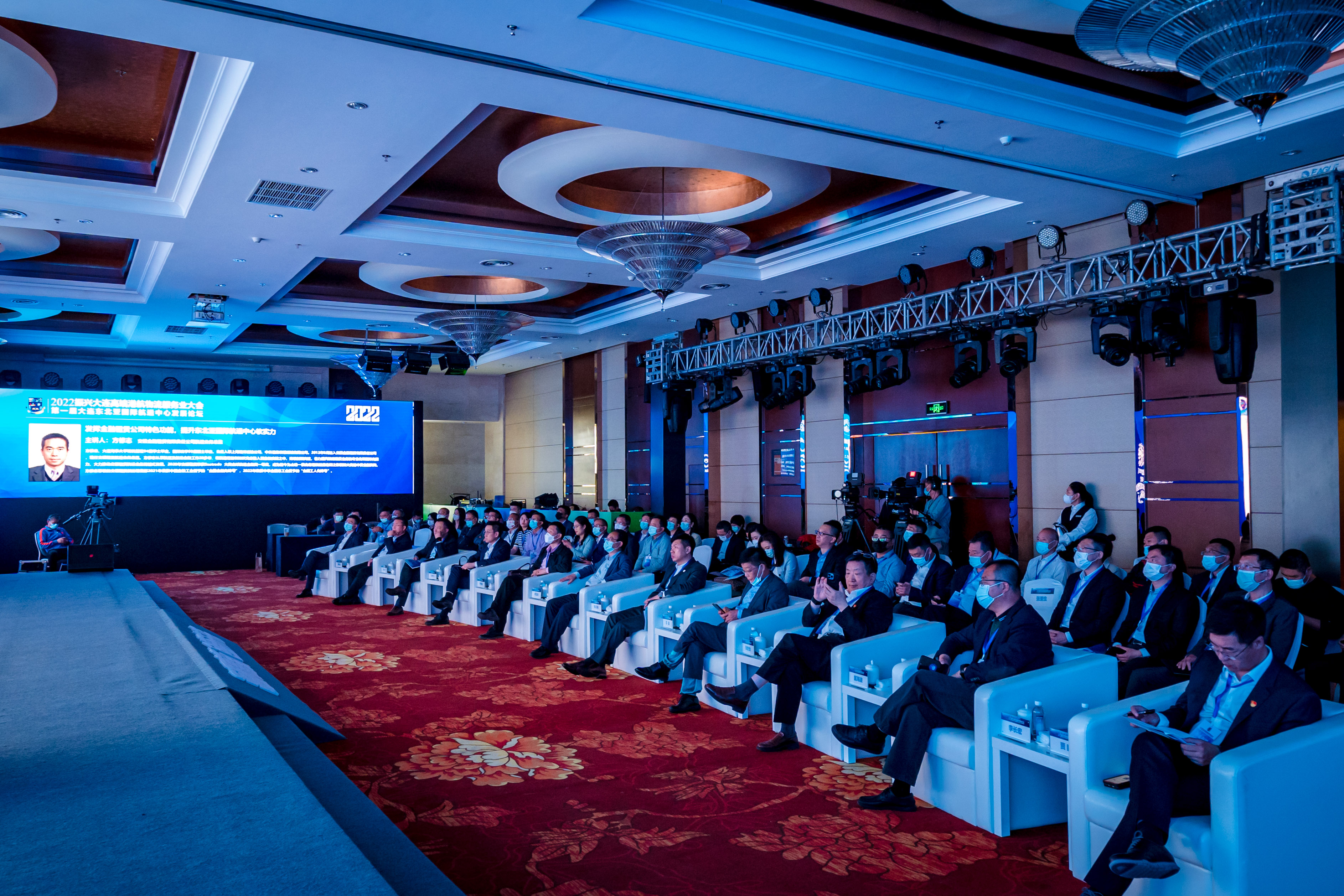 武汉提出到2027年，航运服务业规模年均增幅超25%