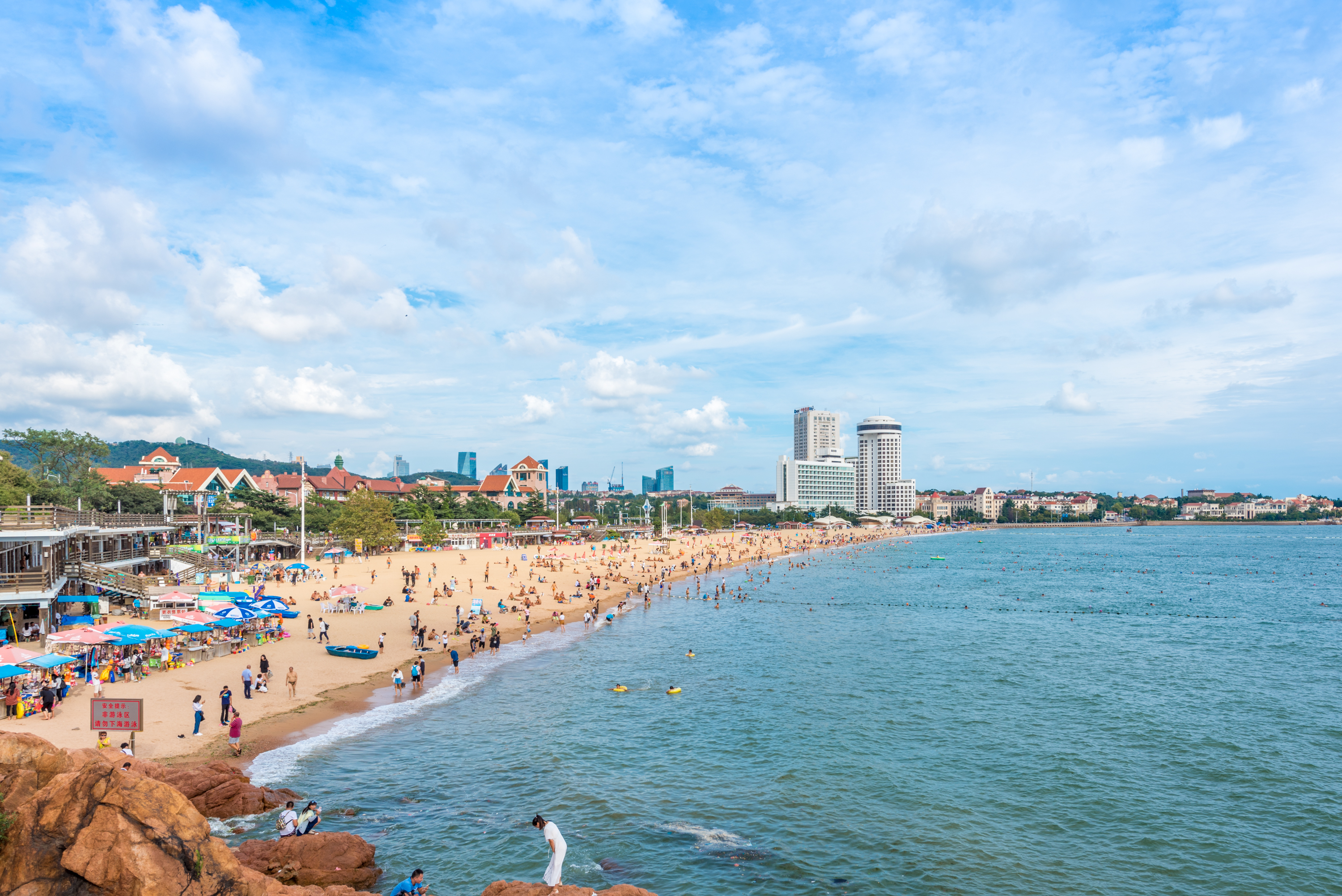 凯撒旅业、青岛啤酒等成立环音文化传媒公司