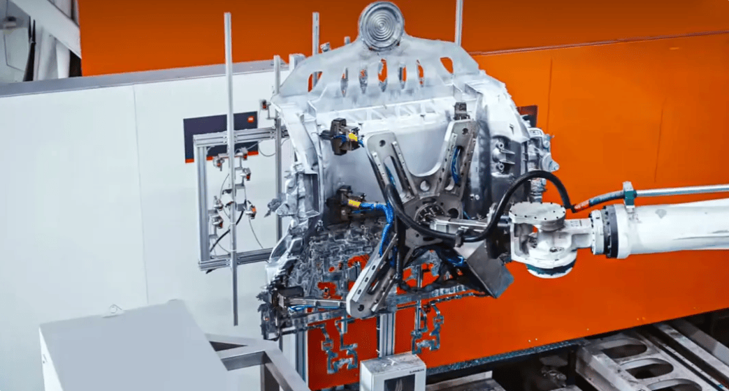 侨银智能服务机器人超级工厂落户无锡