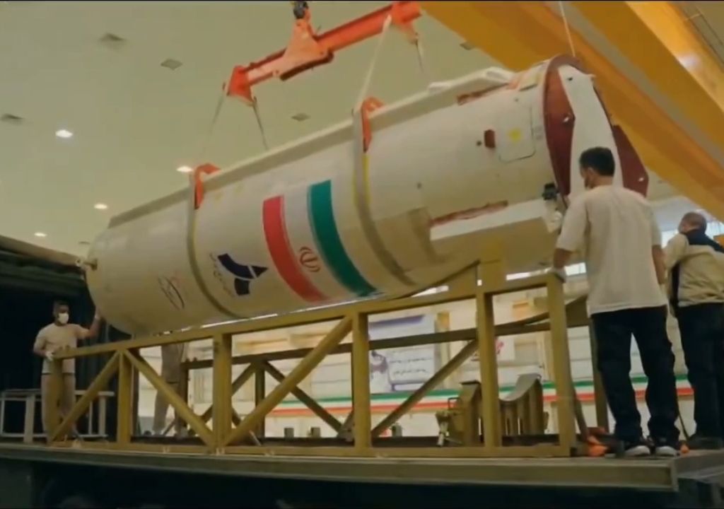 国内首台最大推力液氧煤油火箭发动机总装交付