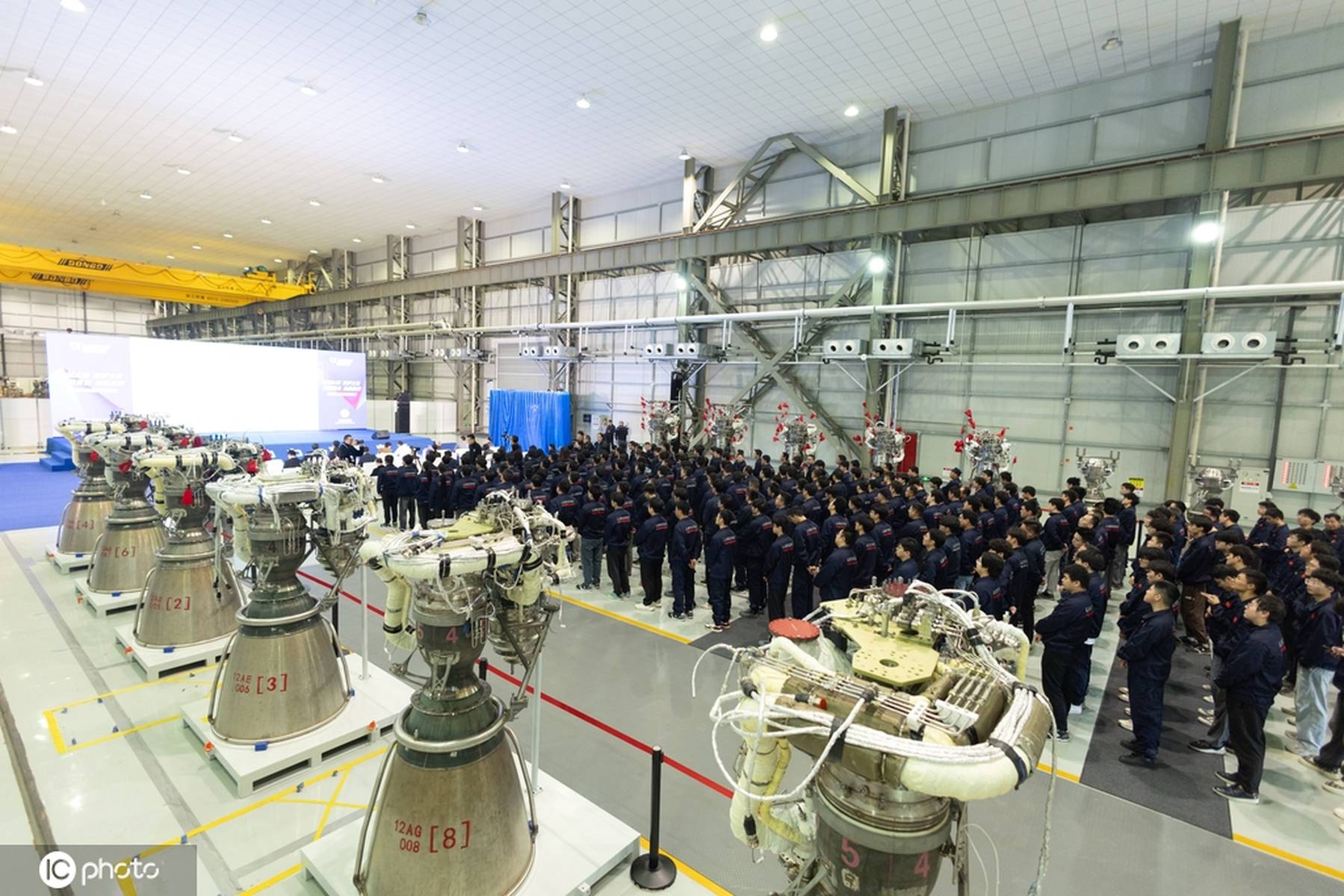 国内首台最大推力液氧煤油火箭发动机总装交付