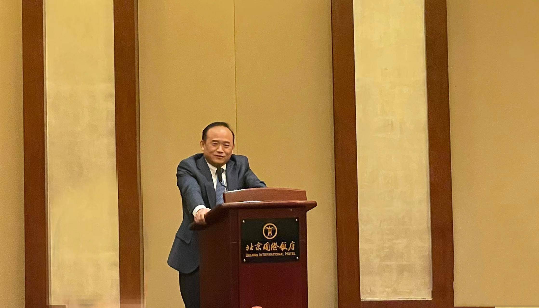 华东医药：子公司依达拉奉片上市许可申请获受理