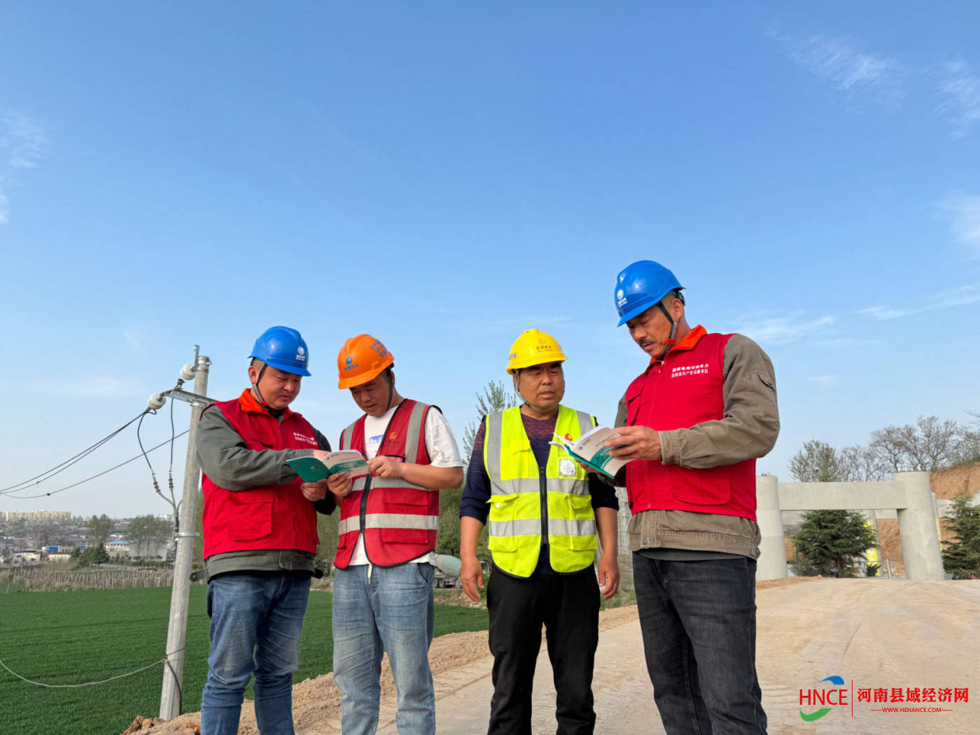 国家发改委答证券时报记者提问：持续完善全国统一电力市场体系，进一步统一规则、破除壁垒