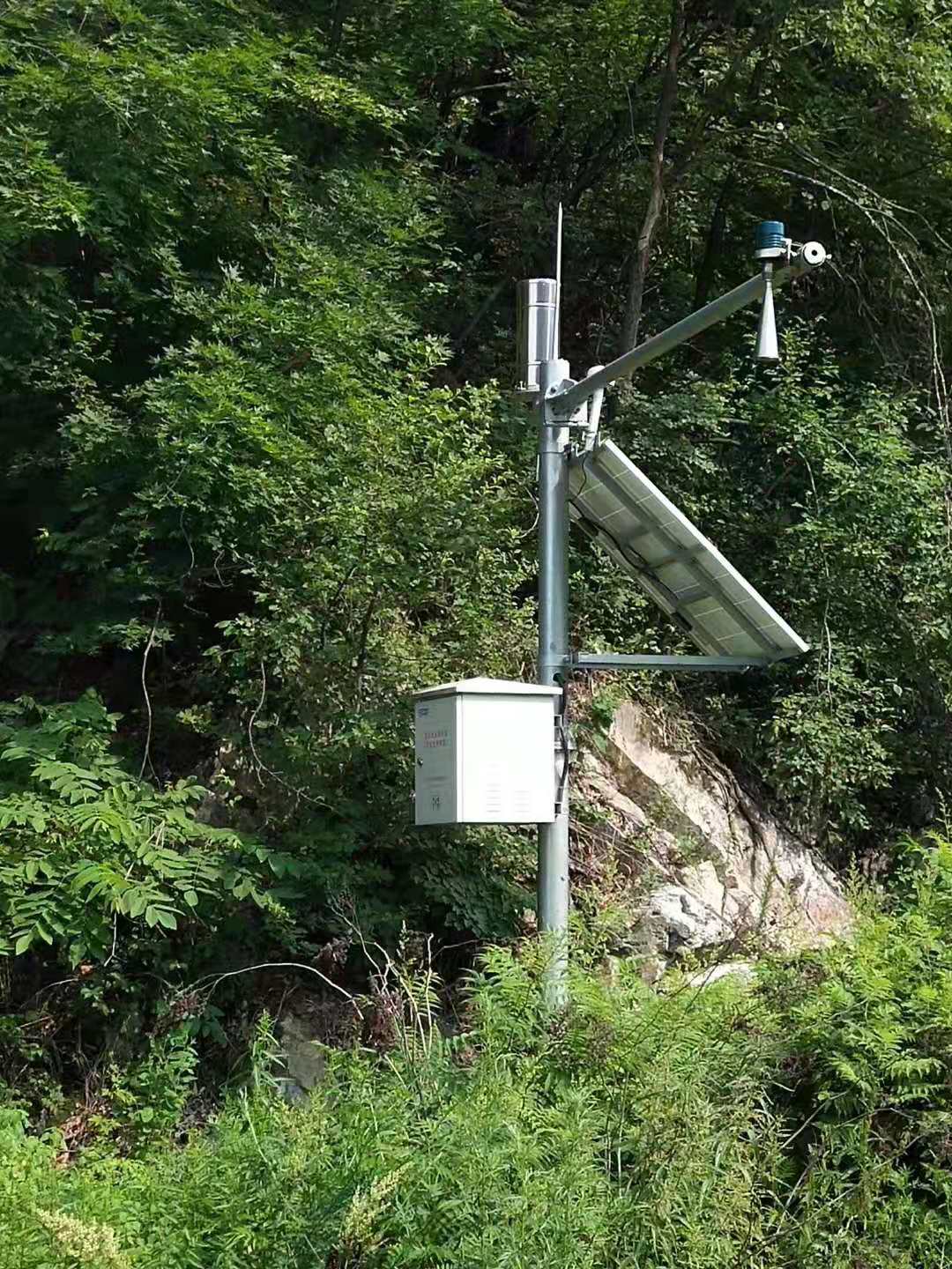 星图测控获得发明专利授权：“一种电磁波大气衰减修正因子工程算法和装置”