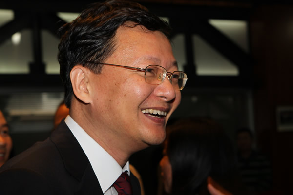 湘财证券首席经济学家李康到龄卸任