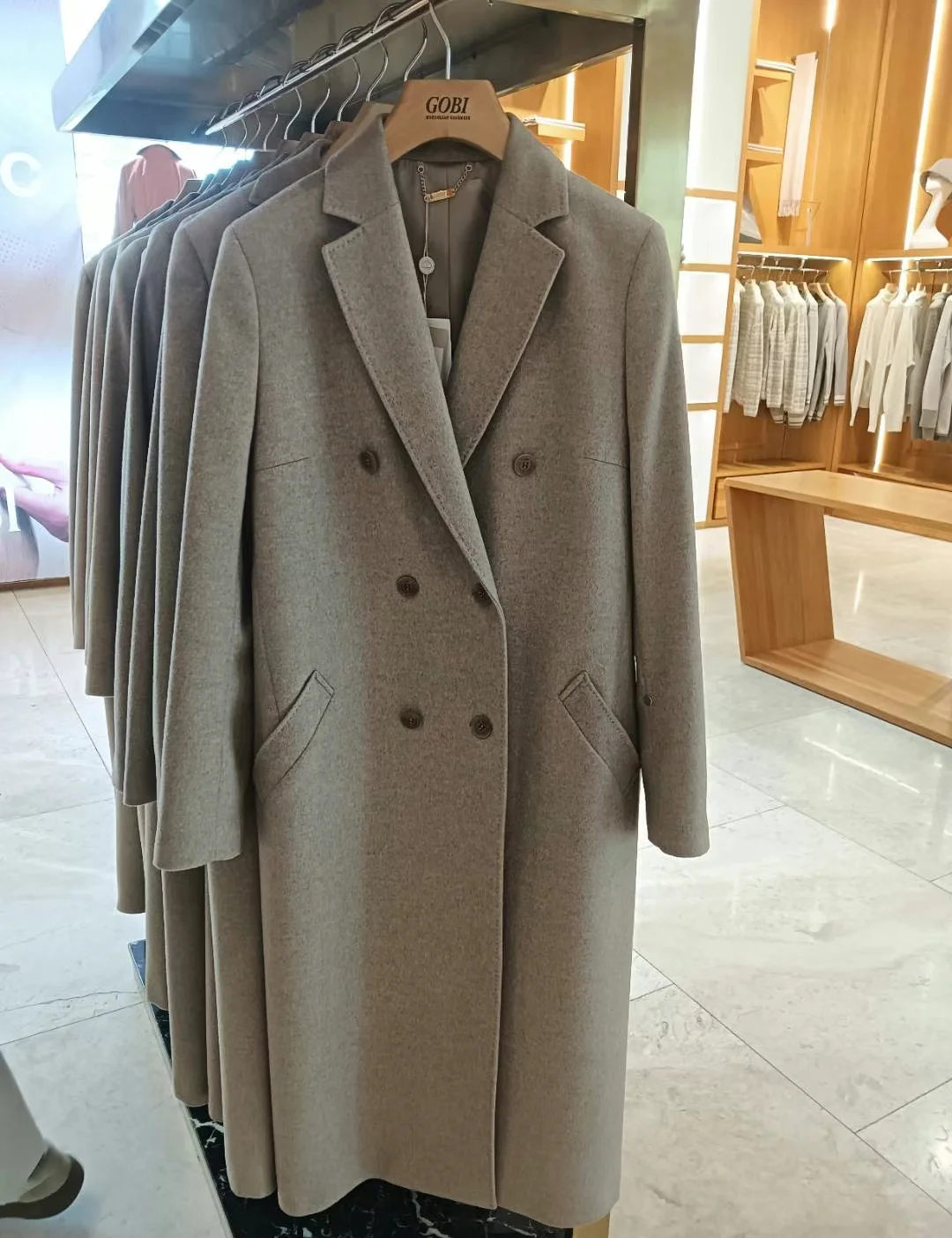 2025年11月蒙古羊绒价格同比上涨0.9%