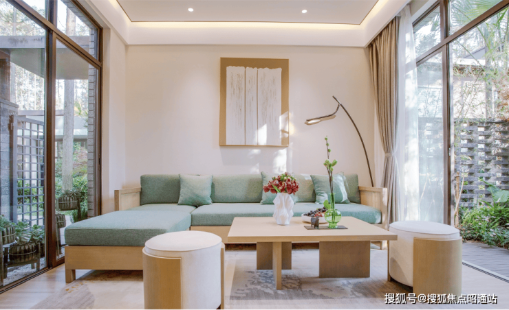 华侨城2025年销售额177.3亿元