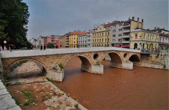 波黑联邦2025年11月游客接待量同比下降5.4%