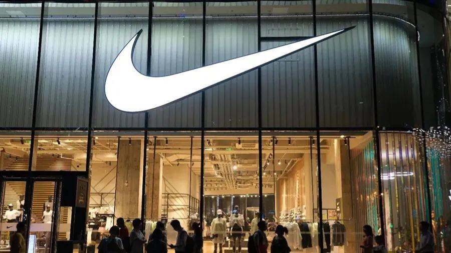 大中华区营收连续六季度下滑 耐克押注直营零售老将